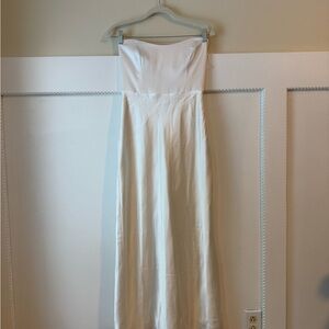 Park & Fifth White Strapless Dress